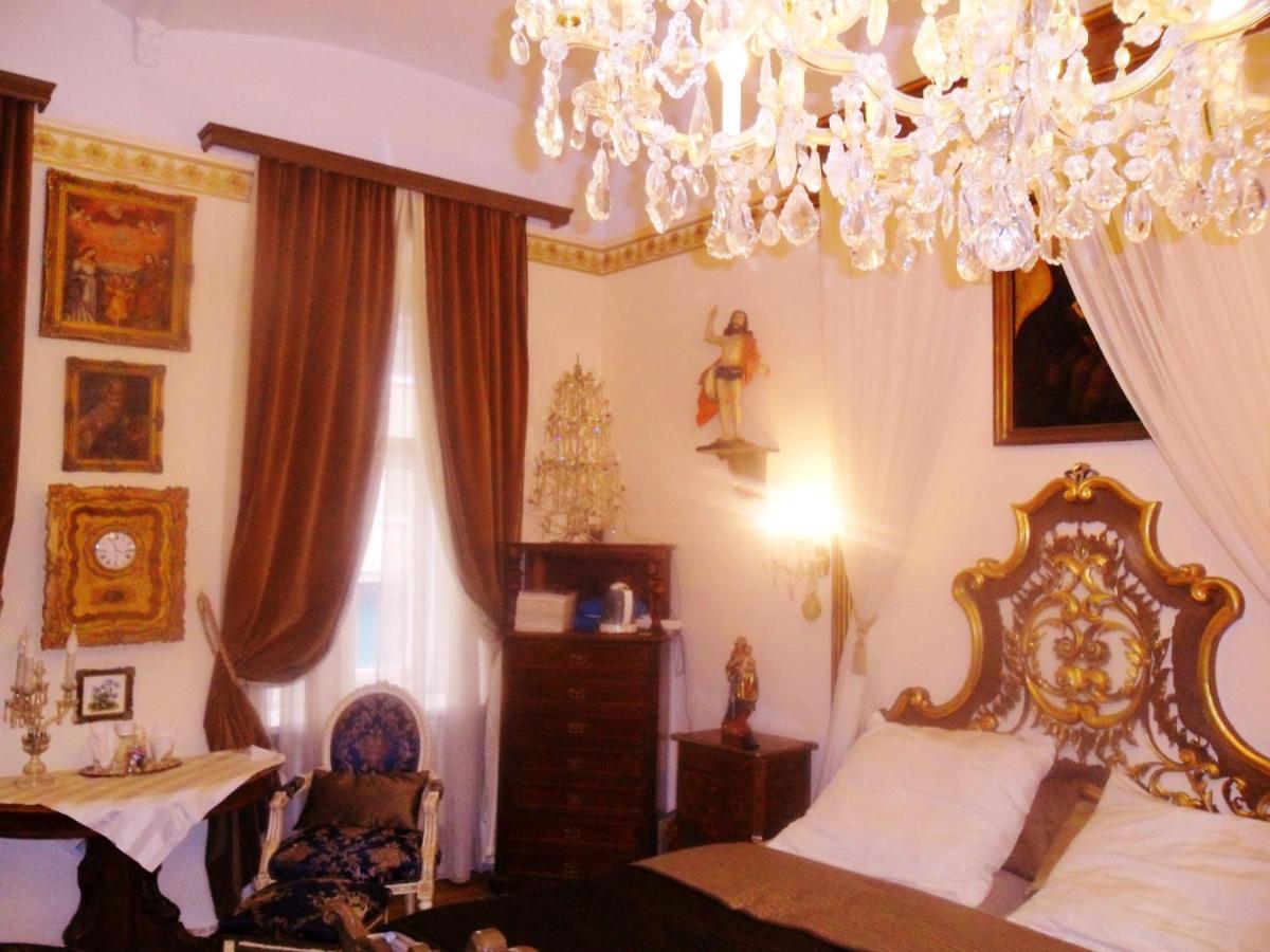 Hotel Luxury Near Castle à Vienne Chambre photo
