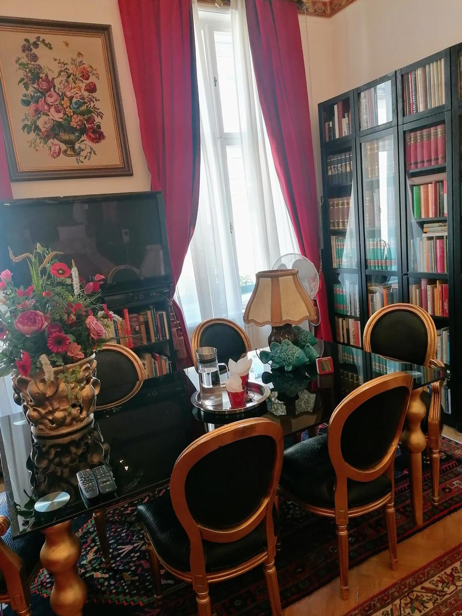 Hotel Luxury Near Castle à Vienne Extérieur photo