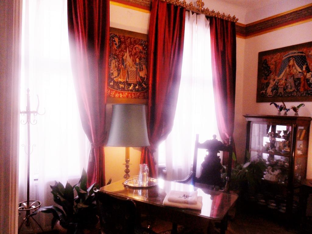Hotel Luxury Near Castle à Vienne Chambre photo